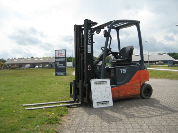 Toyota – 8FBMK16T – El-truck – 1600 kg / 500 mm lastcenter