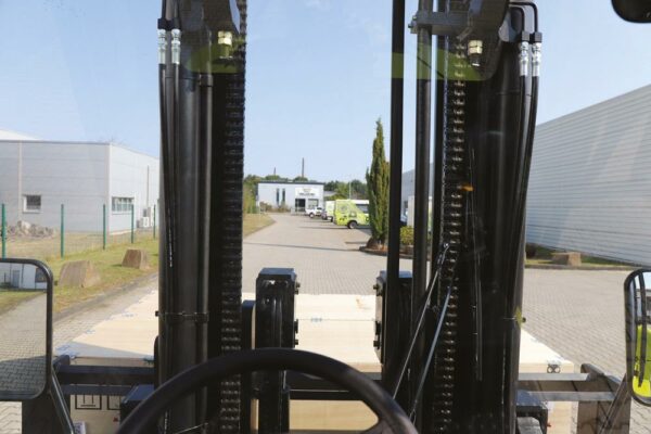 1106 19 P122 Clark C80D900 14 TotalTruck