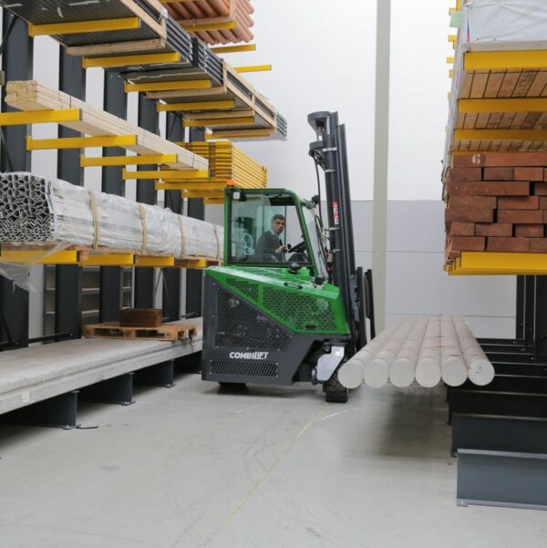 Combilift – COMBI CB – Multi Directional counterbalance forklift – handling long loads Aluminum Aluminium Indoor TotalTruck