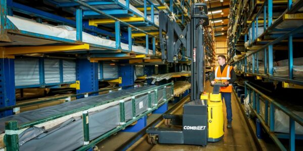 Combilift – COMBI WR4 – Multi direction walkie reach stacker Racking 1 TotalTruck