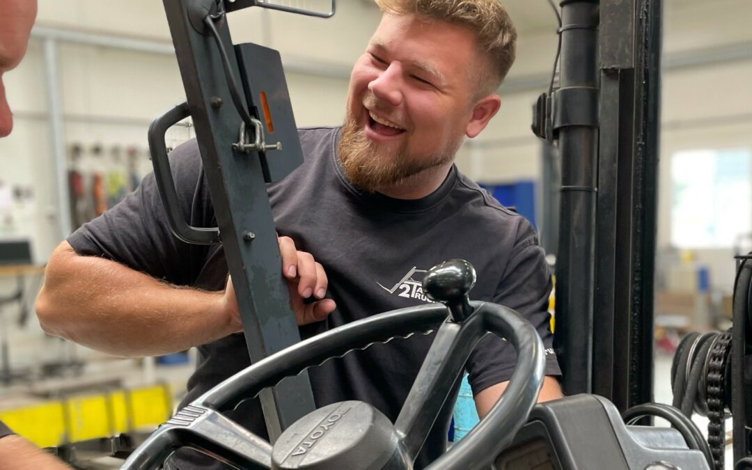 Mød Simon Nielsen – Energi og Dedikation hos TotalTruck